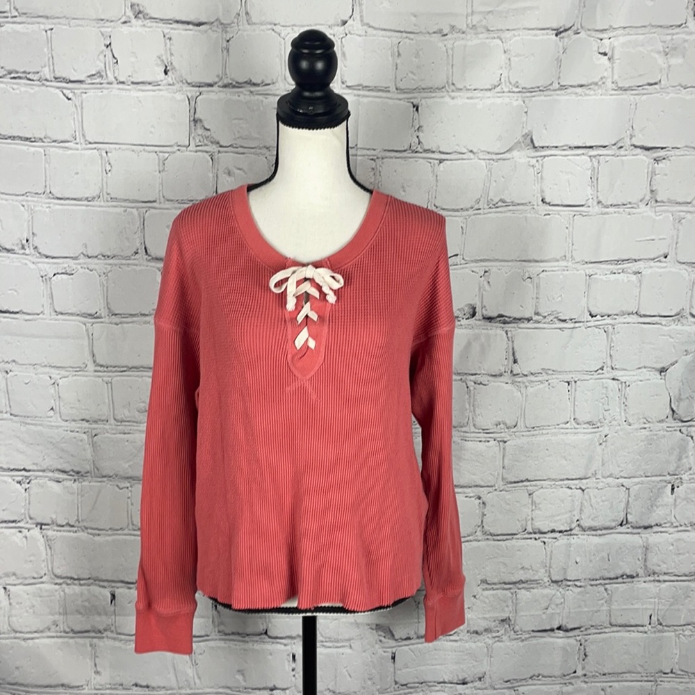 NWOT Abercrombie & Fitch Thermal Frayed Top Sz M